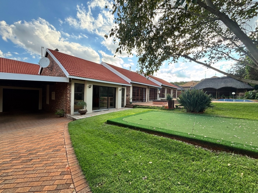 4 Bedroom Property for Sale in Doringkruin North West